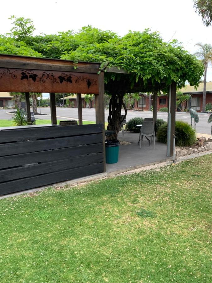 Federation Motel Resort - Corowa Eksteriør bilde